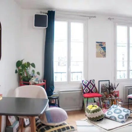 Charming Cocoon Near The Sacré Coeur Basilica * París